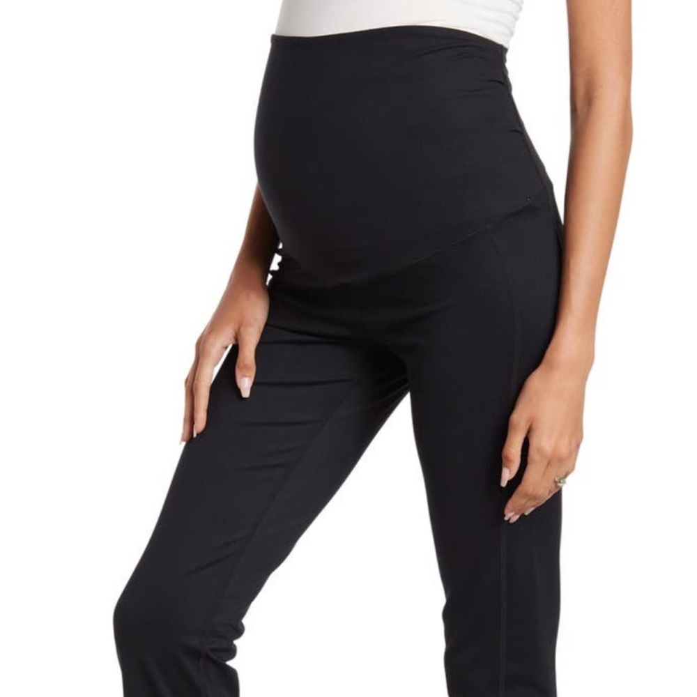 NWT Z by Zella Maternity Booty flare yoga pants SZ M